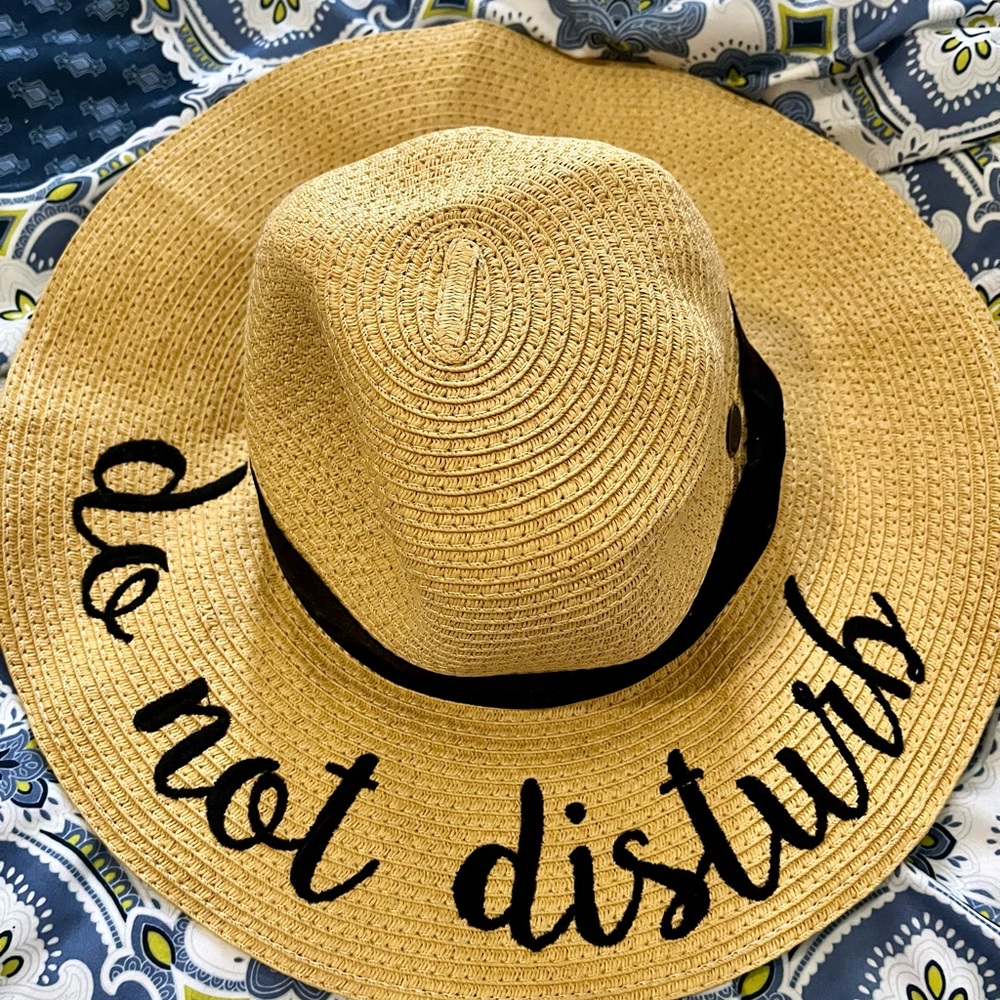 “Do Not Disturb” Straw Beach Hat